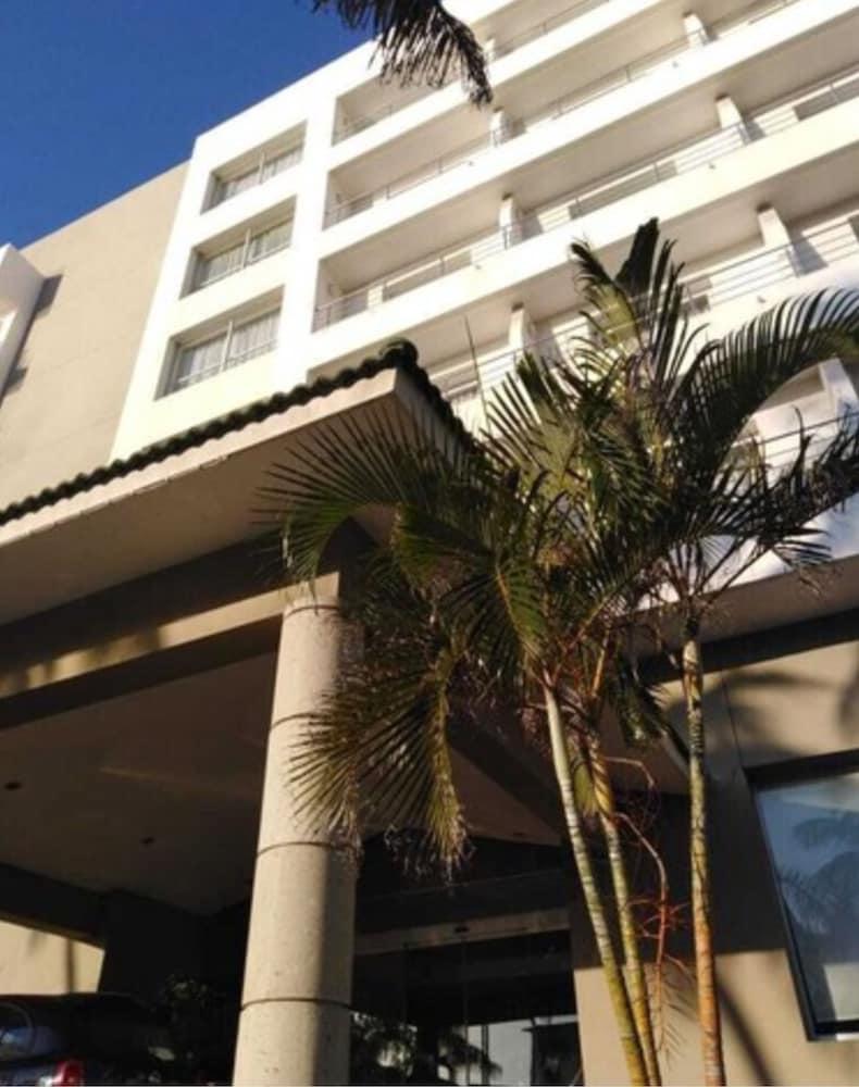 Balaju Hotel & Suites فيراكروز المظهر الخارجي الصورة