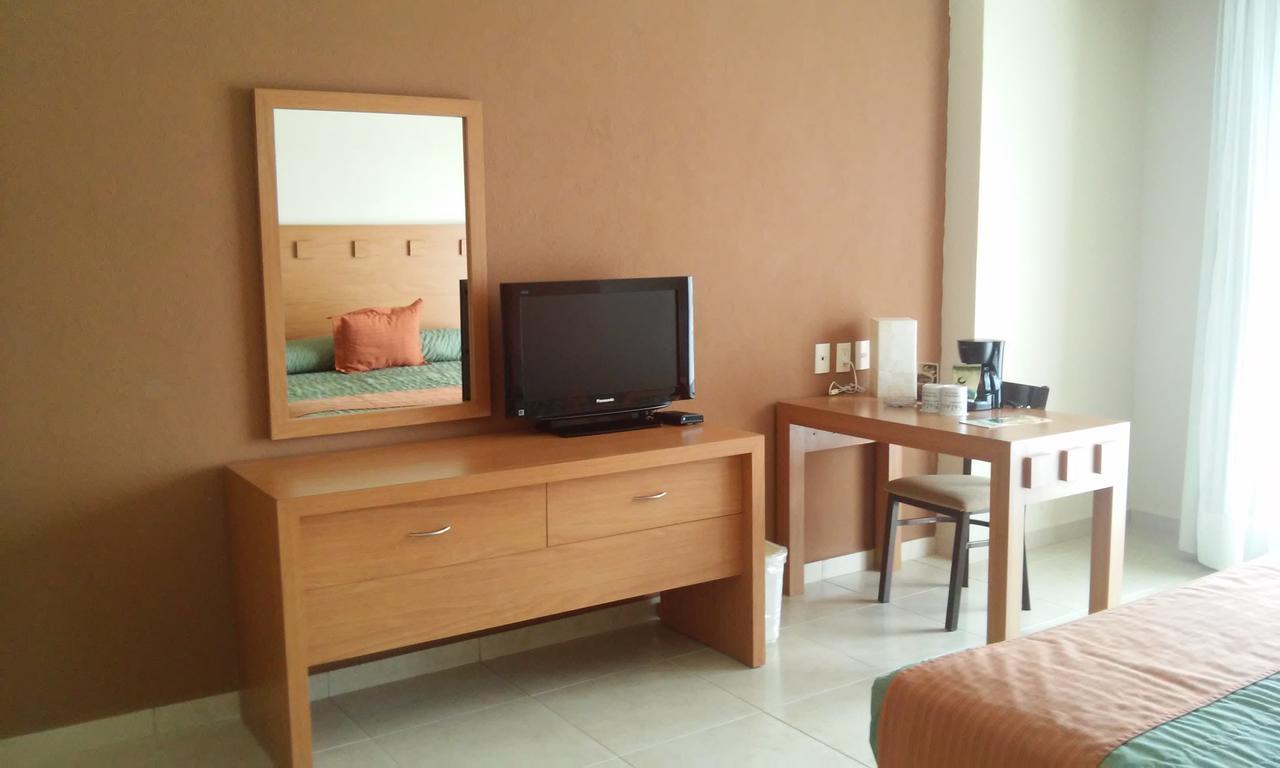 Balaju Hotel & Suites فيراكروز المظهر الخارجي الصورة